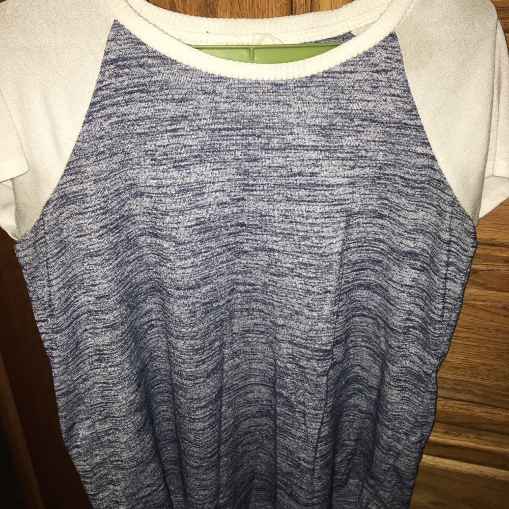 GAP t-shirt